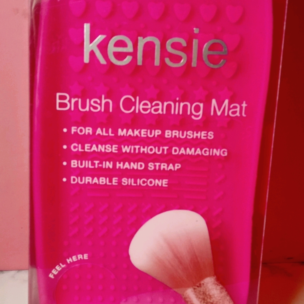 Kensie Brush Cleaning Mat